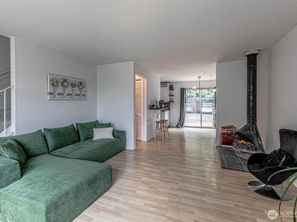 240 S 152nd Street #T106, Burien, WA 98148