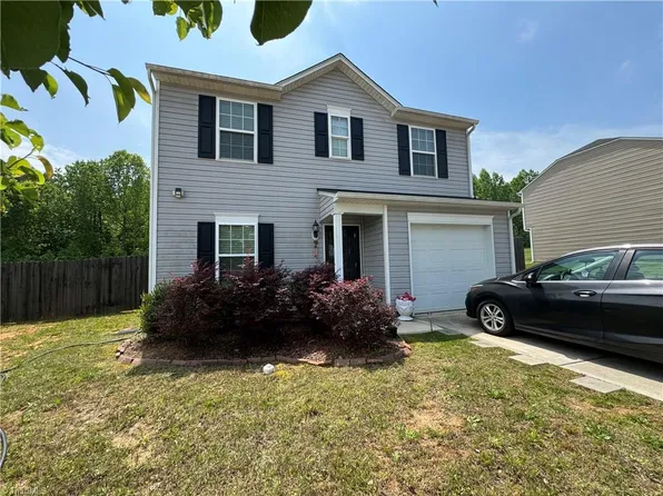 163 Creekstone Ct, Lexington, NC 27295