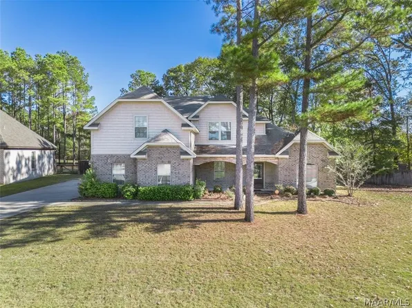 126 N Dogwood Ter, Wetumpka, AL 36093