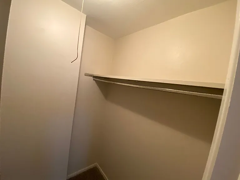 5520 Beavercrest Dr — Photo 42