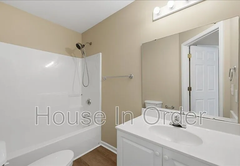 48 Ridgestone Cir — Photo 13