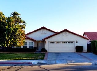 1597 W Thornton Ave, Hemet, CA 92543