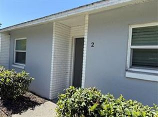 712 Parkwood Ave, Groveland, FL 34736