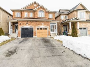 4551 Centretown Way, Mississauga, ON L5R0E2