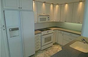 4th image of 100 Bayview Dr APT 1117