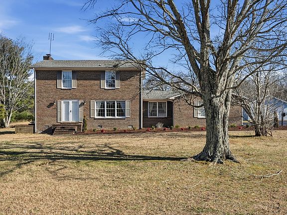 3rd image of 1234 Carter Blake Rd