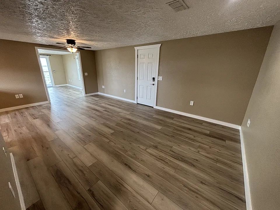 Living Room pt. 3