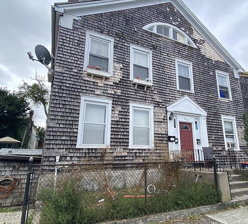 223 Ave, New Bedford, MA 02740 MLS 72725054