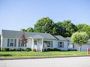 213 W 6th St, Hartford, IL 62048