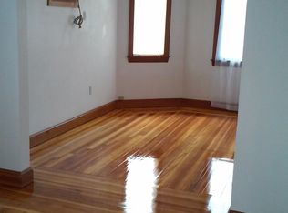 17 Boston St #2, Salem, MA 01970