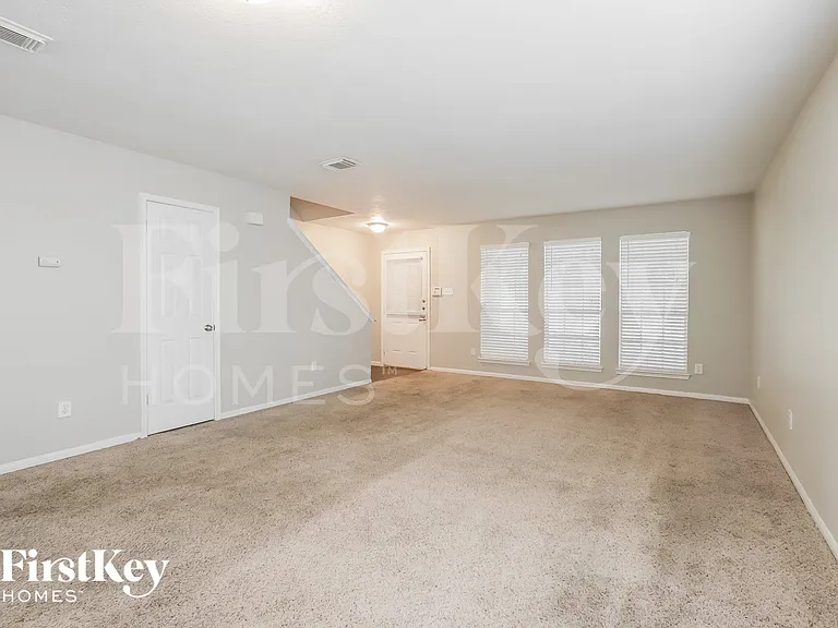 22543 Williamschase Dr — Photo 3