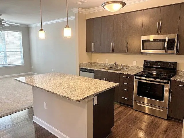 Clairmont at Trinity — Photo 120