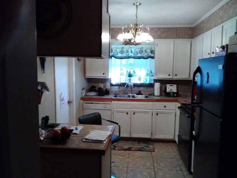 2nd image of 3430 N Southland Dr