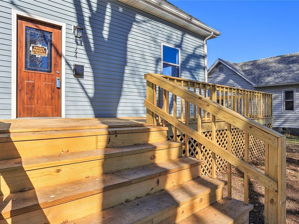 164 W Wing St, Bement, IL 61813 Zillow