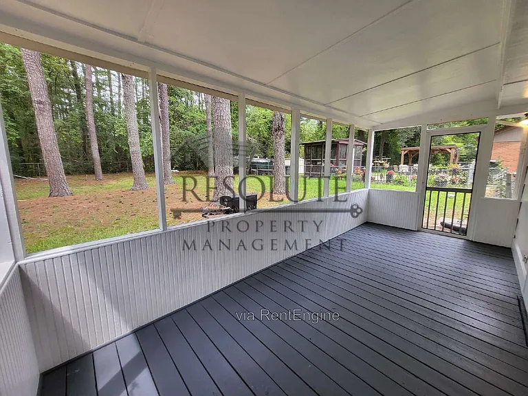 2420 Keith Dr — Photo 17
