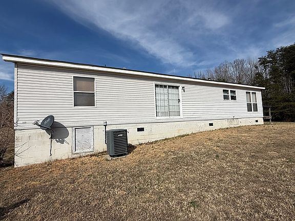 2nd image of 8181 Stage Coach Rd