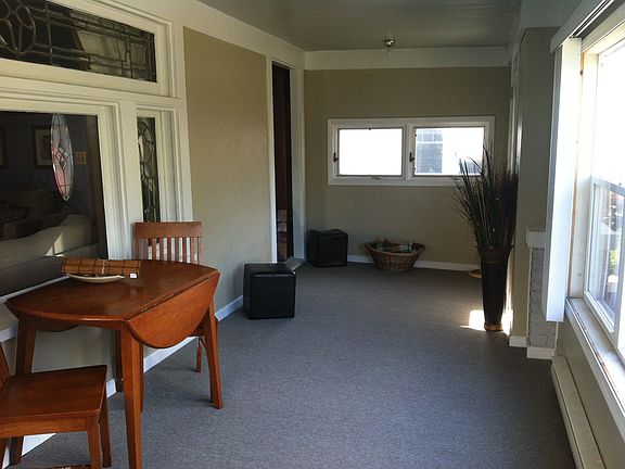 Heated enclosed porch