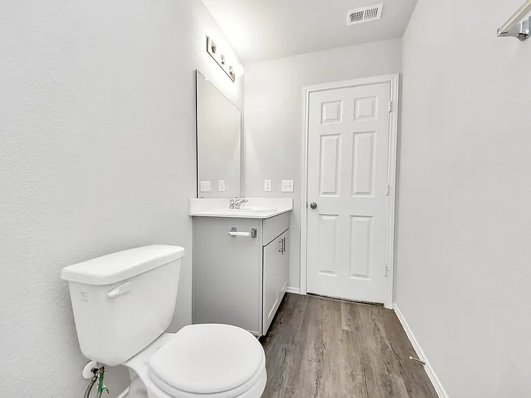 4231 Tulip Oak Dr — Photo 30