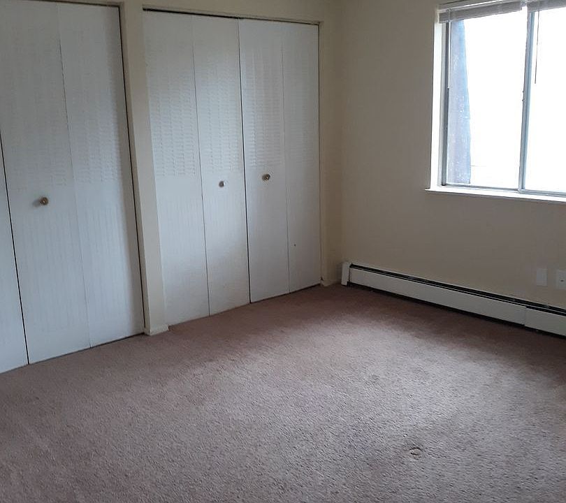 1st image of 1043 Tower Blvd APT F
