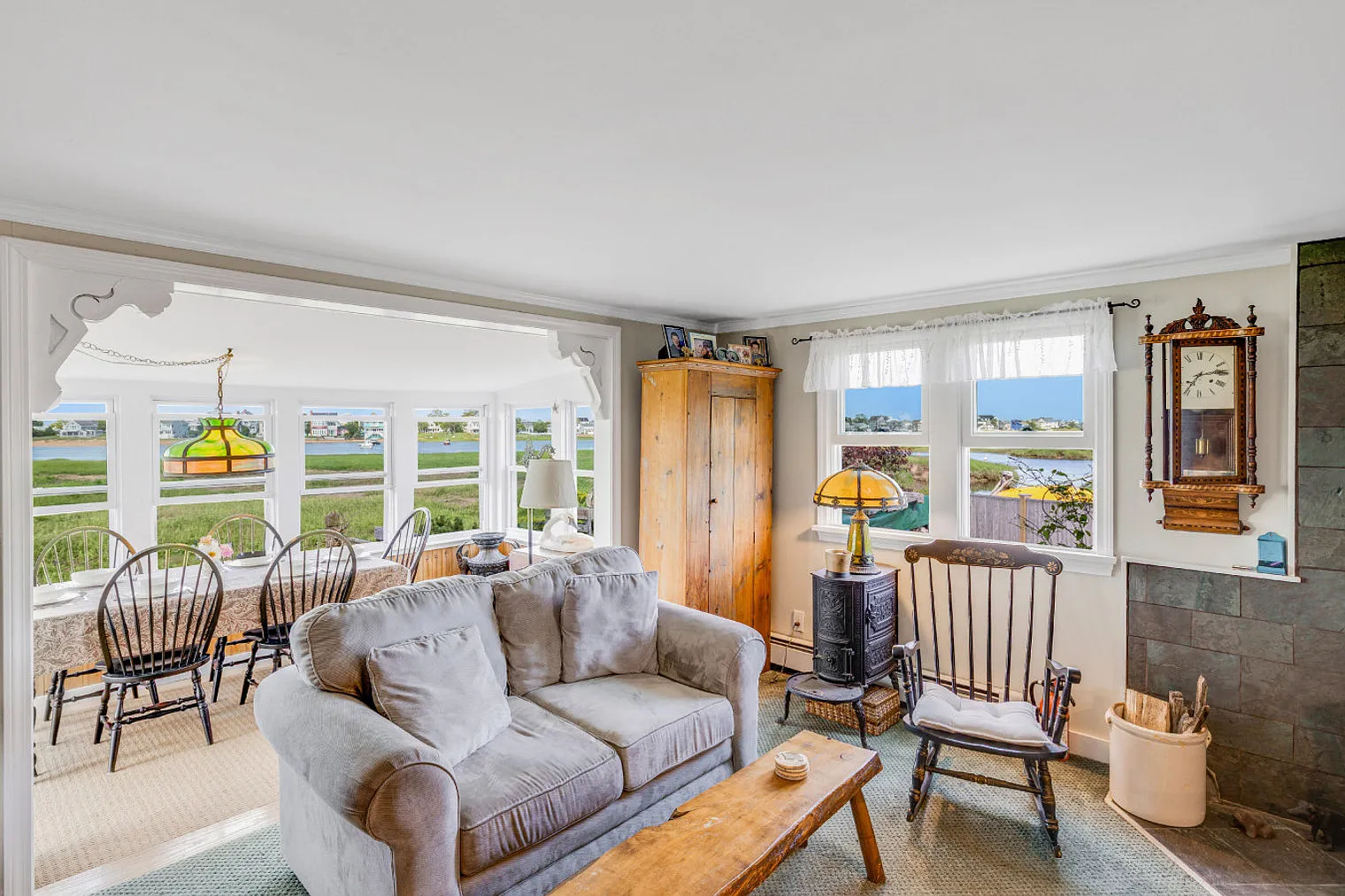 2 bed, 1.0 bath, $2,467 — Photo 1