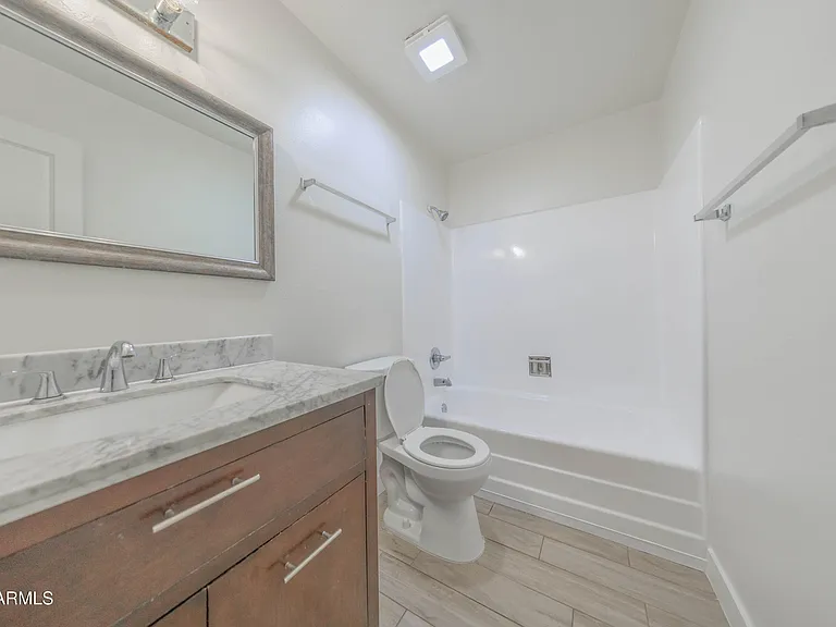 4558 N 15th Ave — Photo 39