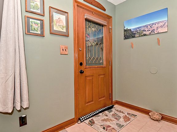 2nd image of 1105 S Odell St