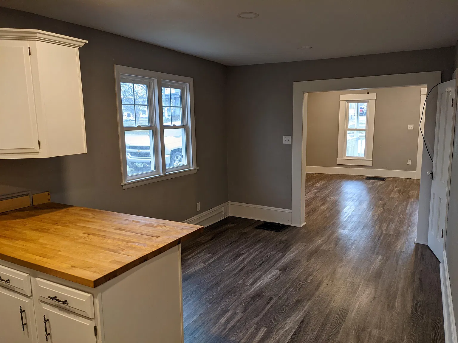 611 1st Street East - 1 — Photo 3