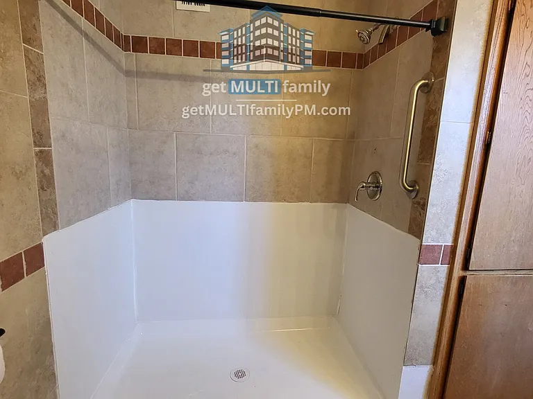 8407 E Coronado Rd #5 — Photo 12
