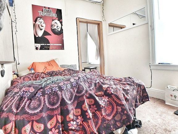 5th image of 25-49 18th St #3A