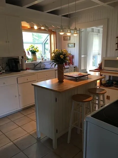 4 bed, $11,000 — Photo 3