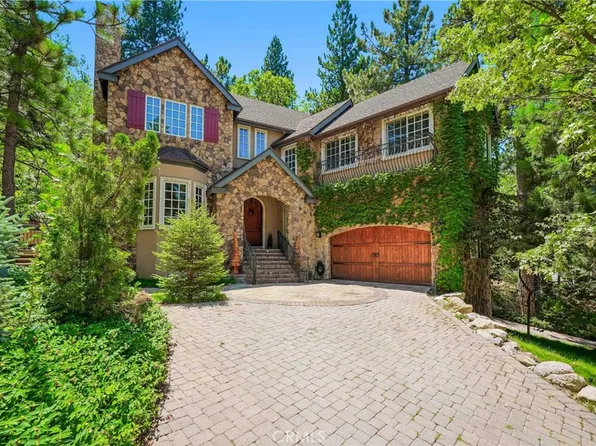30151 Sky Line Dr, Running Springs, CA 92382