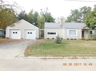 357 W Lahman St, Franklin Grove, IL 61031