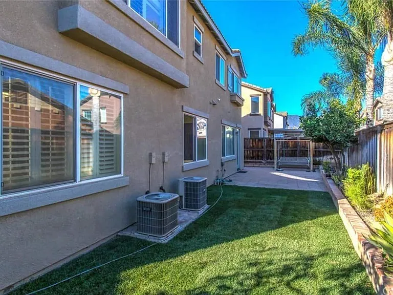 7863 Chablis Pl — Photo 30