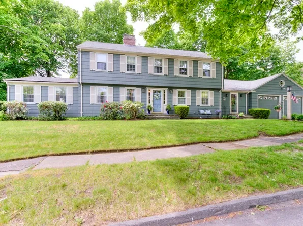5 Algonquin Rd, Worcester, MA 01609