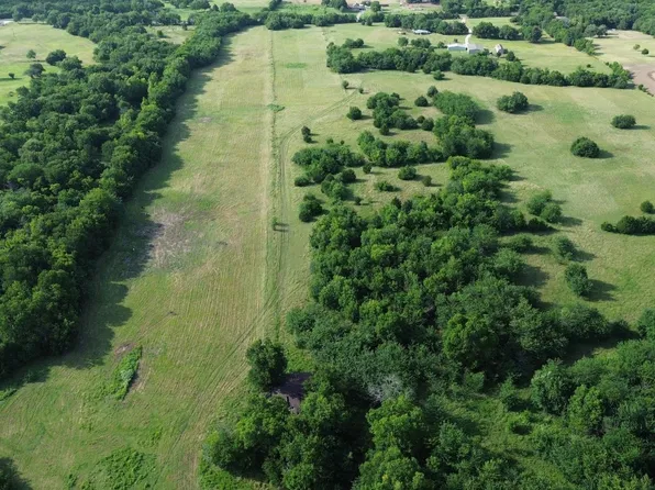 4081 Fm 2736 #D, Campbell, TX 75422