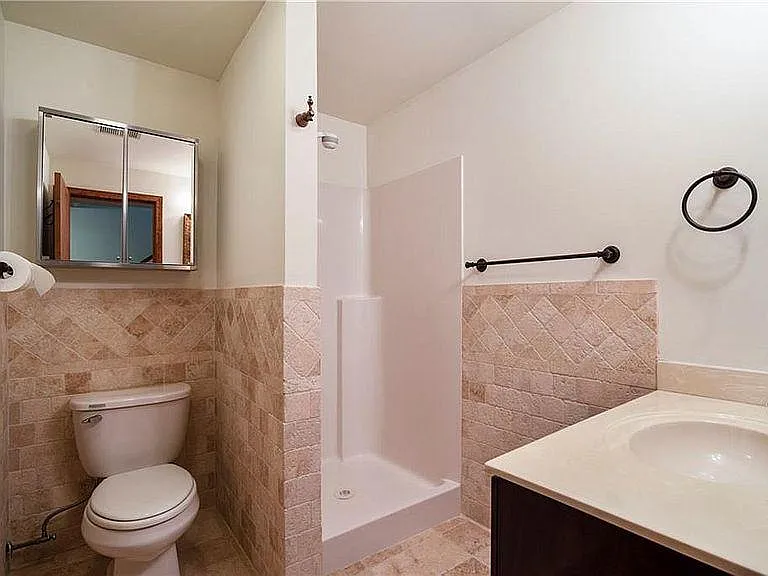 2283 Shenandoah Ave NE — Photo 27