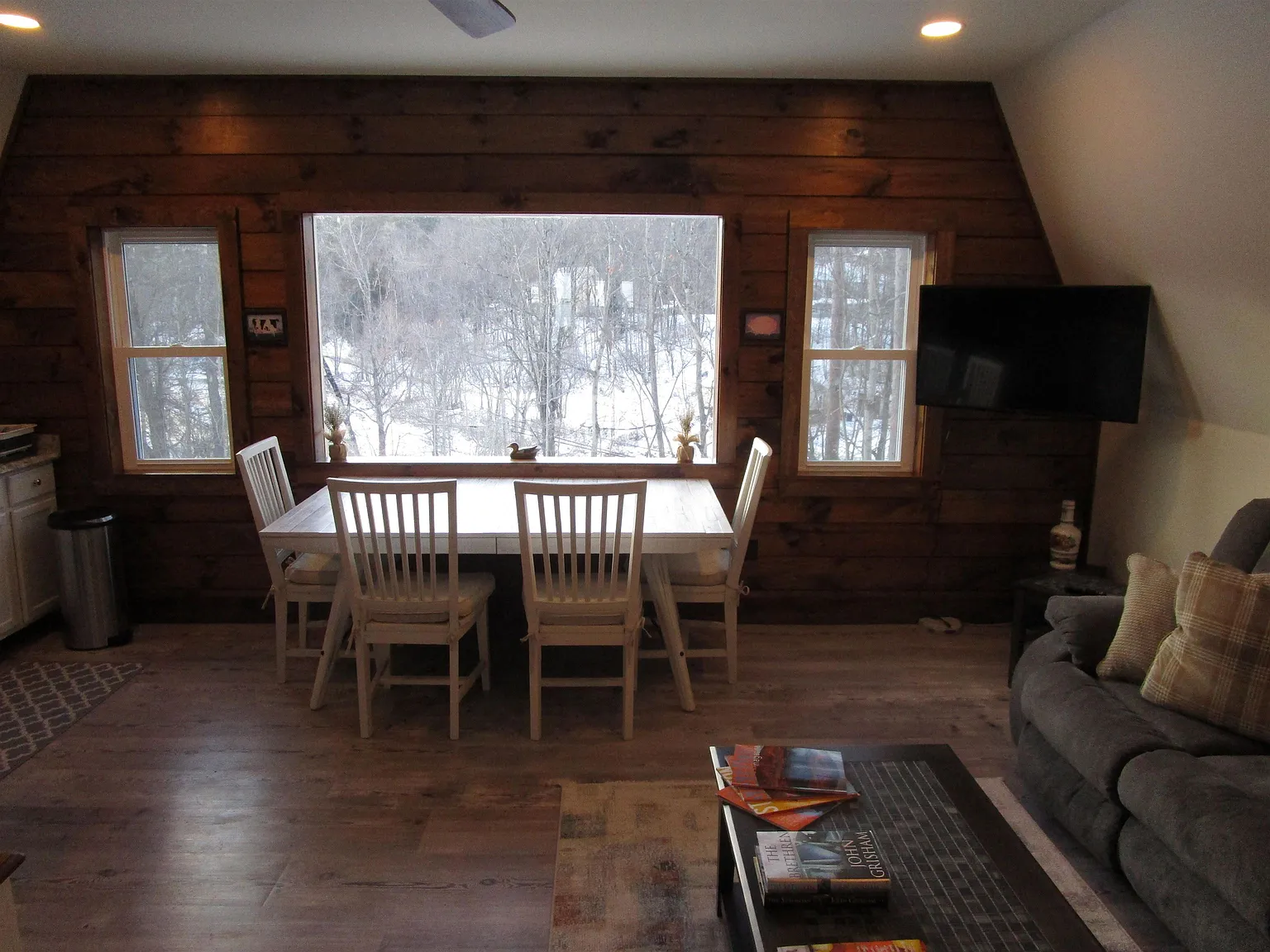 1 bed, 1200 sqft, $2,500 — Photo 3
