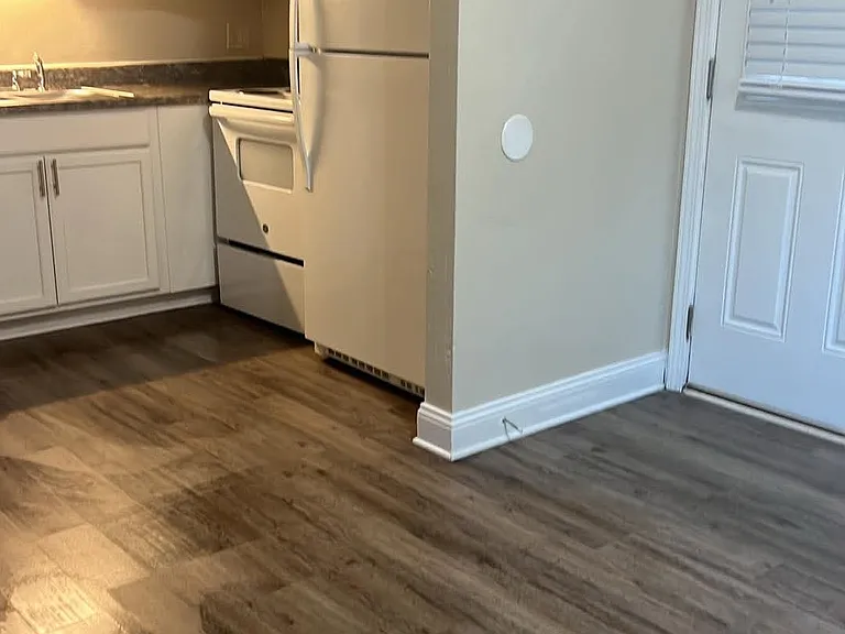 1636 Eastern Ave NE — Photo 5