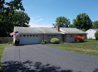 19 Birchwood Ter, Dalton, MA 01226