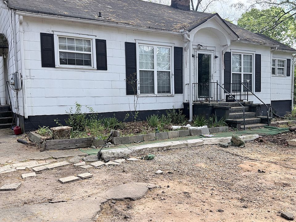 1st image of 1948 Browns Mill Rd SE
