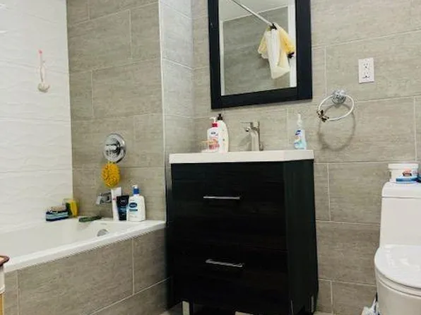 70-09 45th Avenue image 4 of 25