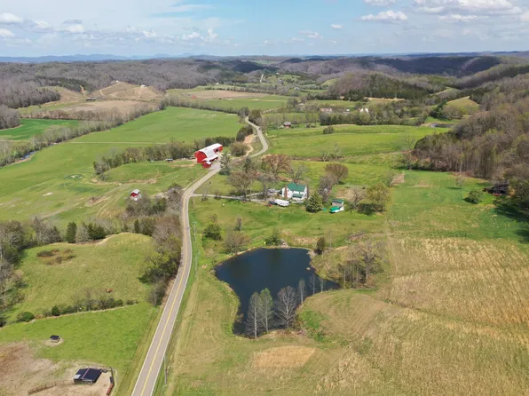 12315 Warrensburg Rd, Midway, TN 37809