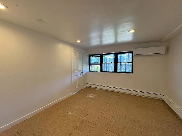 914 Pierce Ave #B — Photo 6