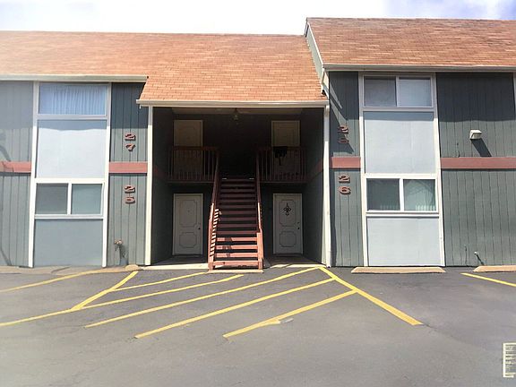 2nd image of 146 Atkinson Ct #26