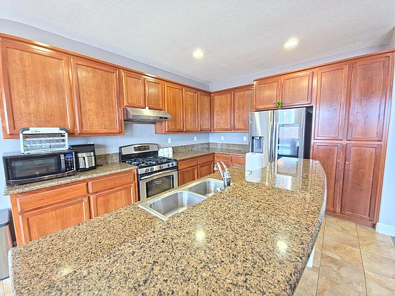 3rd image of 11724 Brook Valley Way