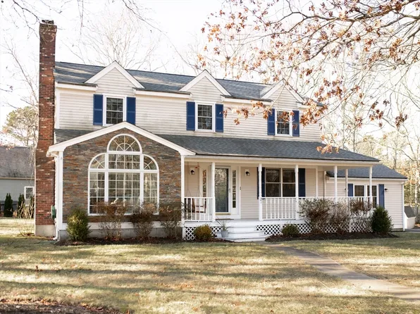 21 Talia Way, Plymouth, MA 02360