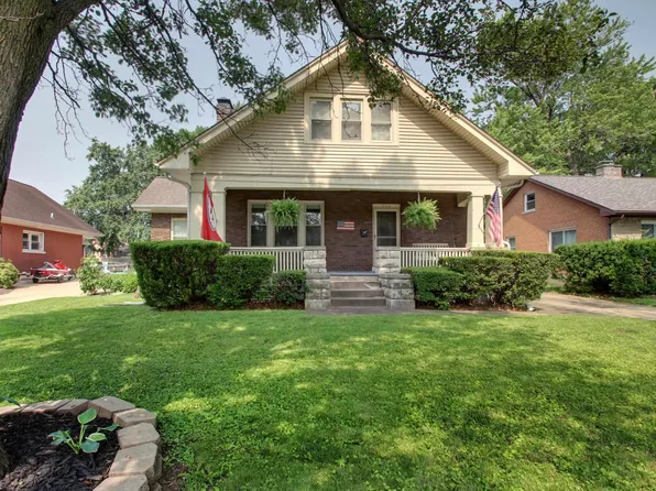 615 N 24th St, Quincy, IL 62301