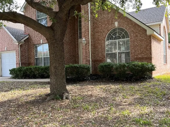 5916 Flint Ridge Dr, Flower Mound, TX 75028