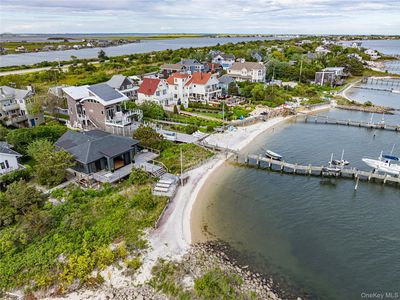 94 Savannah Walk, Oak Beach, NY, 11702