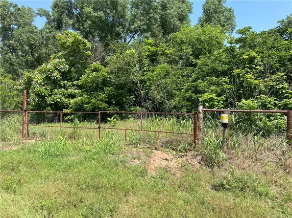 E 700th Rd, Dover, OK 73734